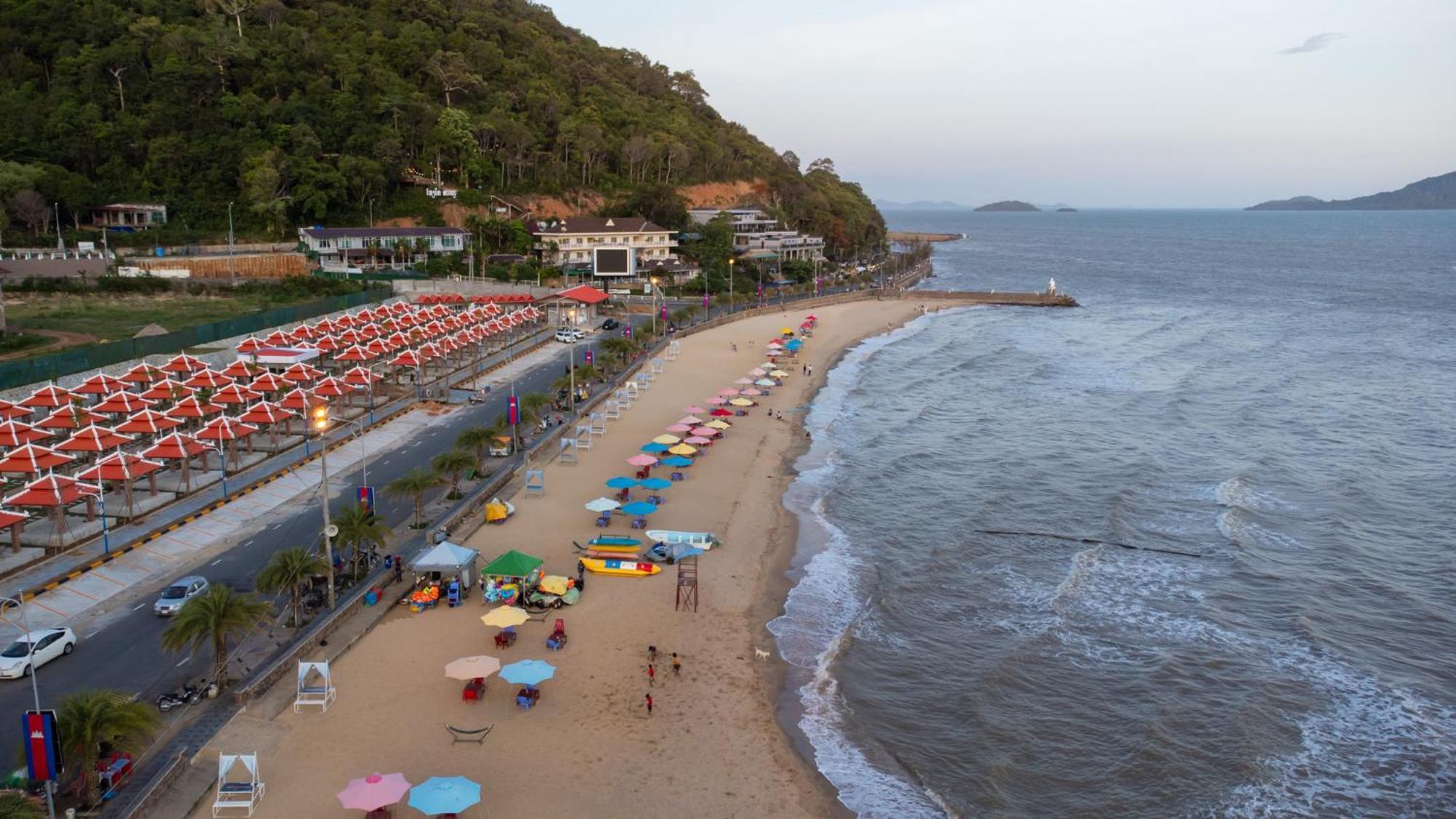 Riviera Hotel & Resort Kep Luaran gambar