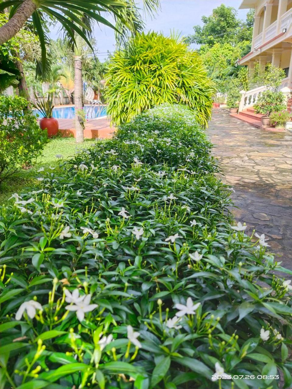 Riviera Hotel & Resort Kep Luaran gambar