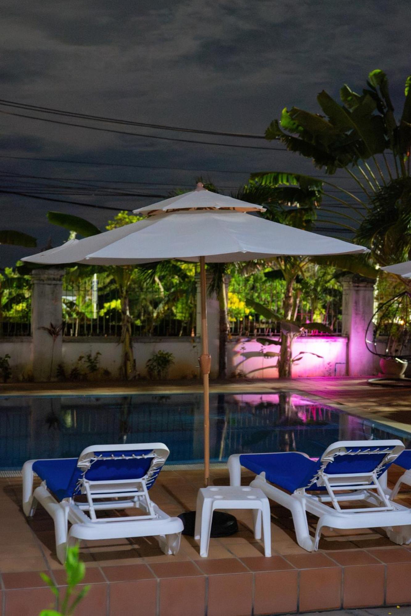Riviera Hotel & Resort Kep Luaran gambar