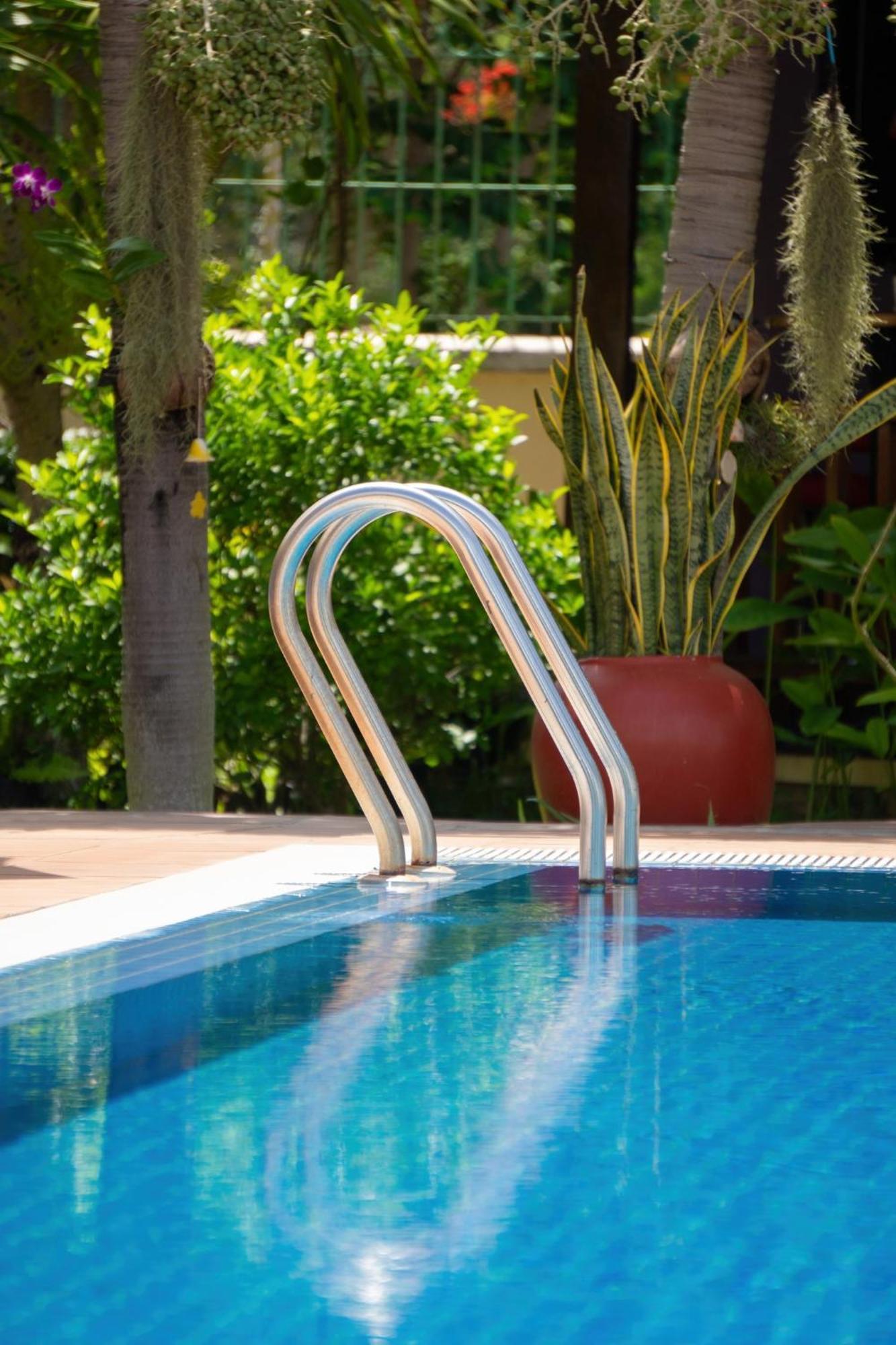 Riviera Hotel & Resort Kep Luaran gambar
